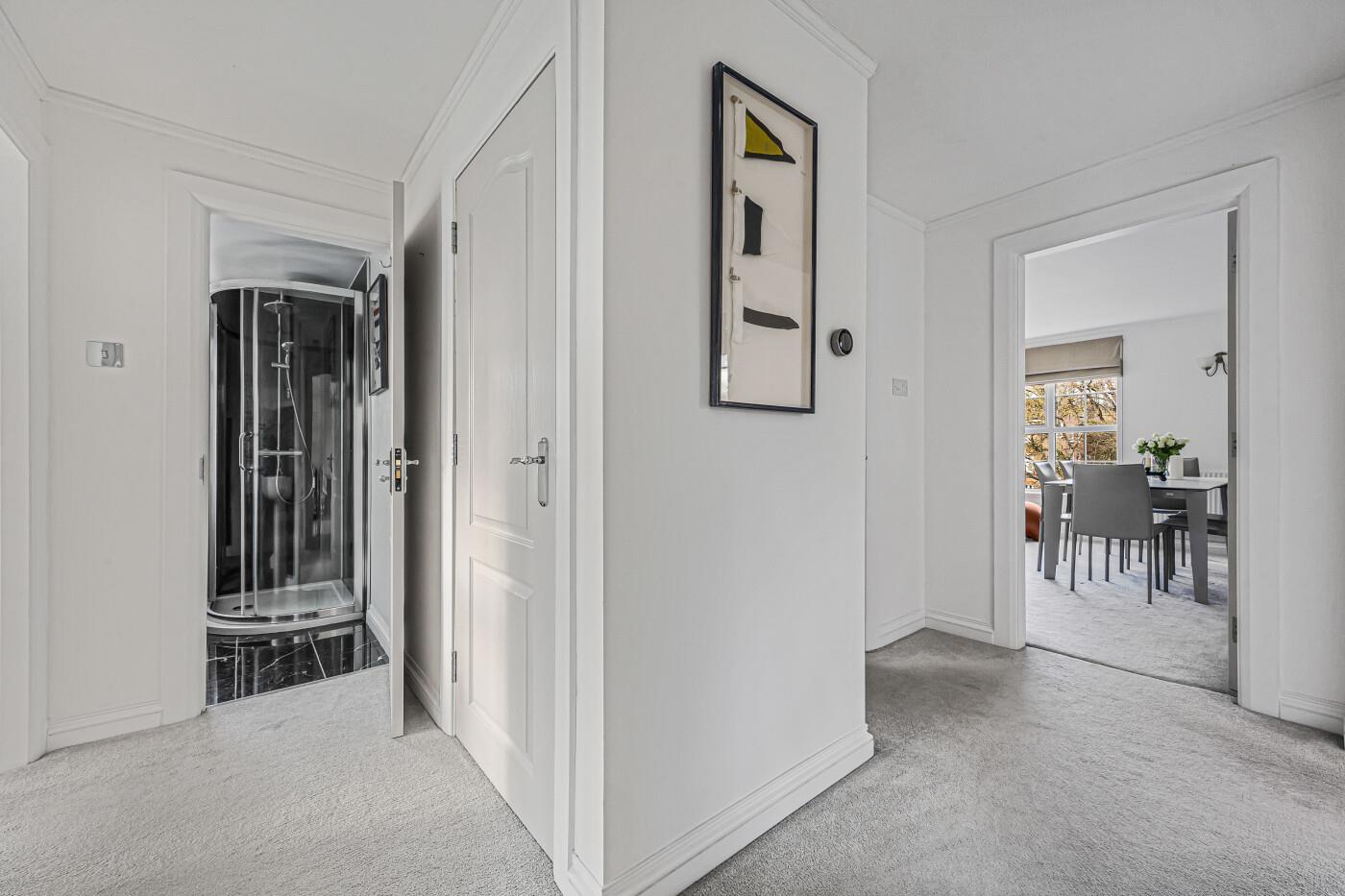 Phyllis Court Drive, Henley-On-Thames